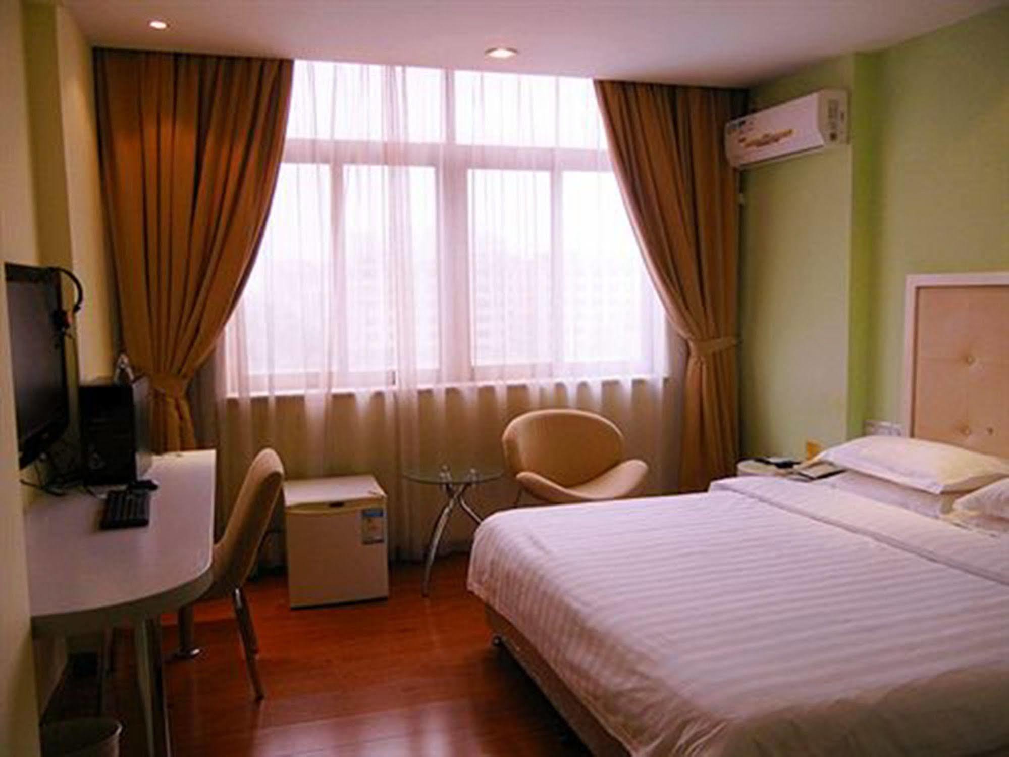 Shenzhen Green Oasis Hotel, Baoan Екстер'єр фото