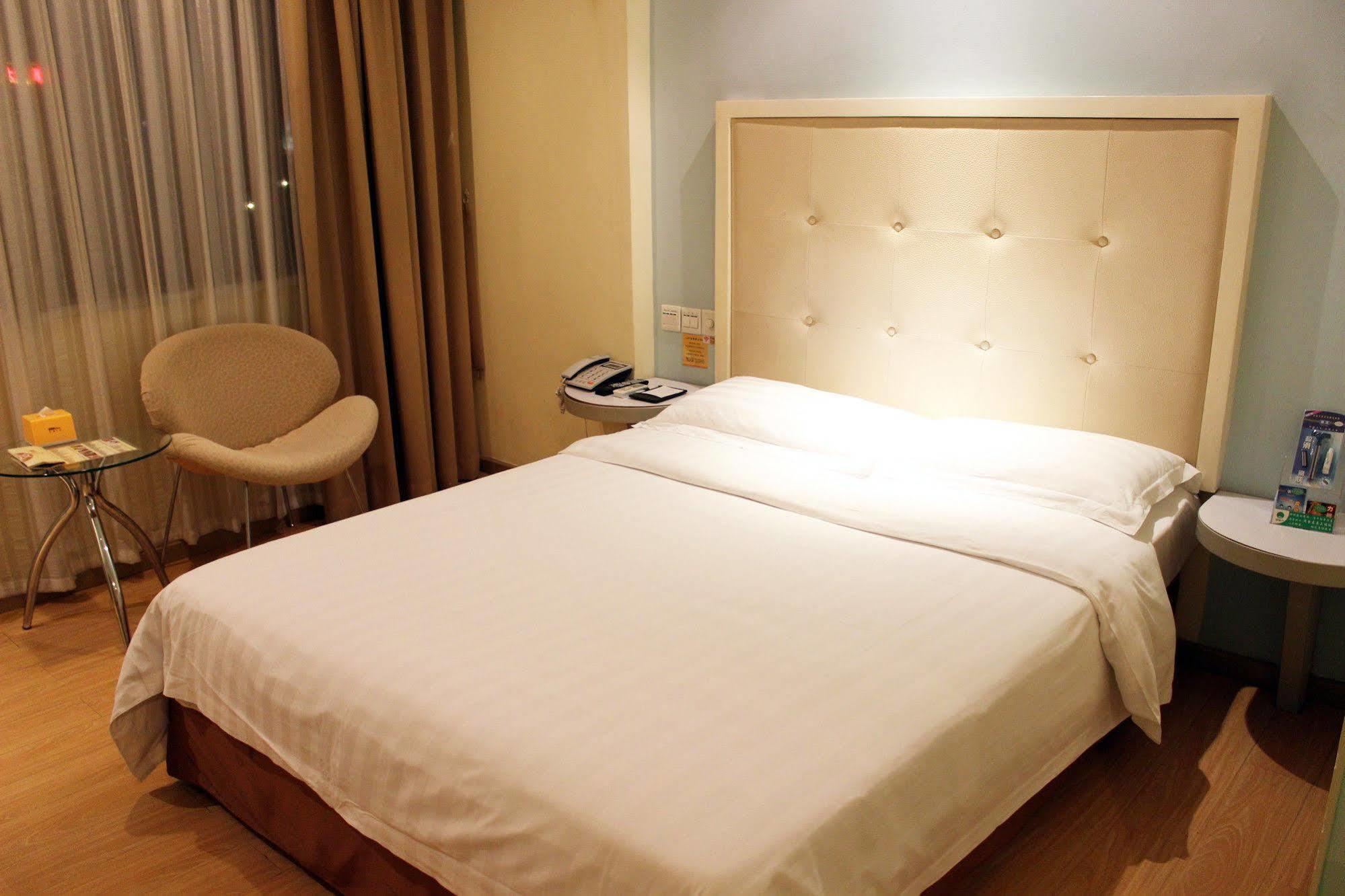 Shenzhen Green Oasis Hotel, Baoan Екстер'єр фото